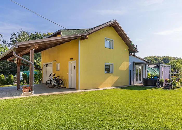 Zala With Jacuzzi - Happy شقة مورفسكه تيبليتسه